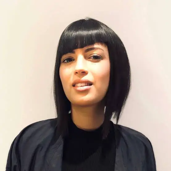 Blunt Black Bob With Blunt Bangs, Close-Up Take Blunt Black Bob With Blunt Bangs, Close-Up Take — Simple Asymmetrical Bob