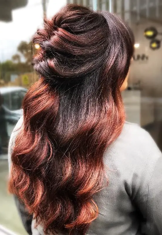 Mid-Back Dark Brown With Auburn Balayage Blend Mid-Back Dark Brown With Auburn Balayage Blend — Simple Auburn Balayage