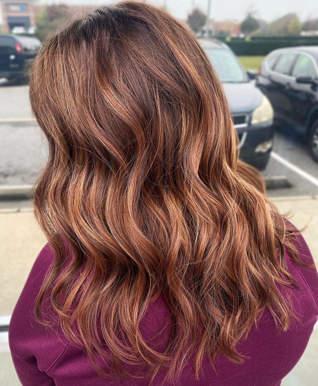 Mid-Back Dark Auburn With Lighter Auburn Balayage and Wavy Blowout Mid-Back Dark Auburn With Lighter Auburn Balayage and Wavy Blowout — Simple Auburn Balayage