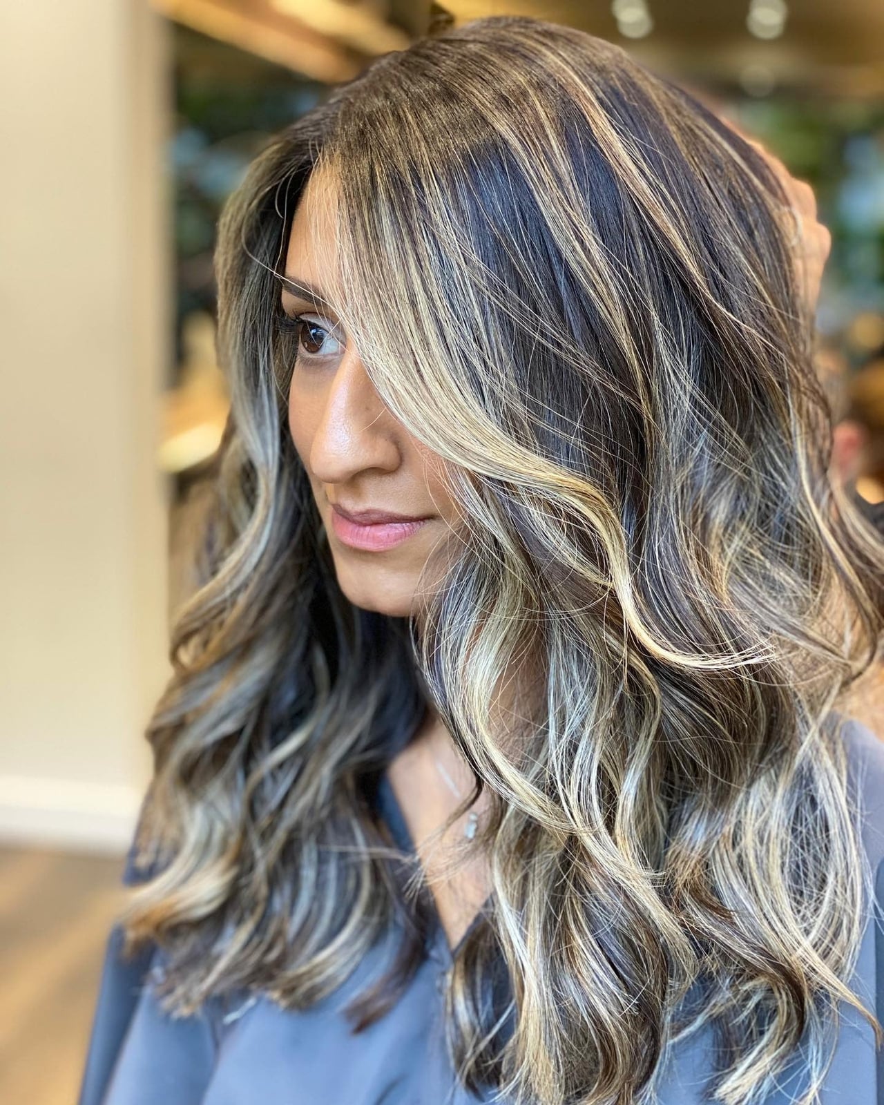 Collarbone Dark Brown With Blonde Balayage and Fringe Collarbone Dark Brown With Blonde Balayage and Fringe — Simple Balayage