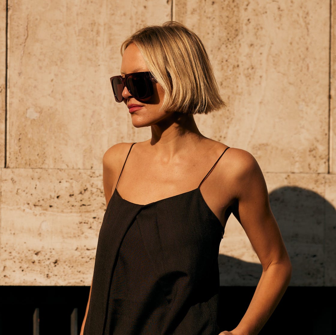 Chin Bob Dark Blonde Balayage — Simple Balayage Bob