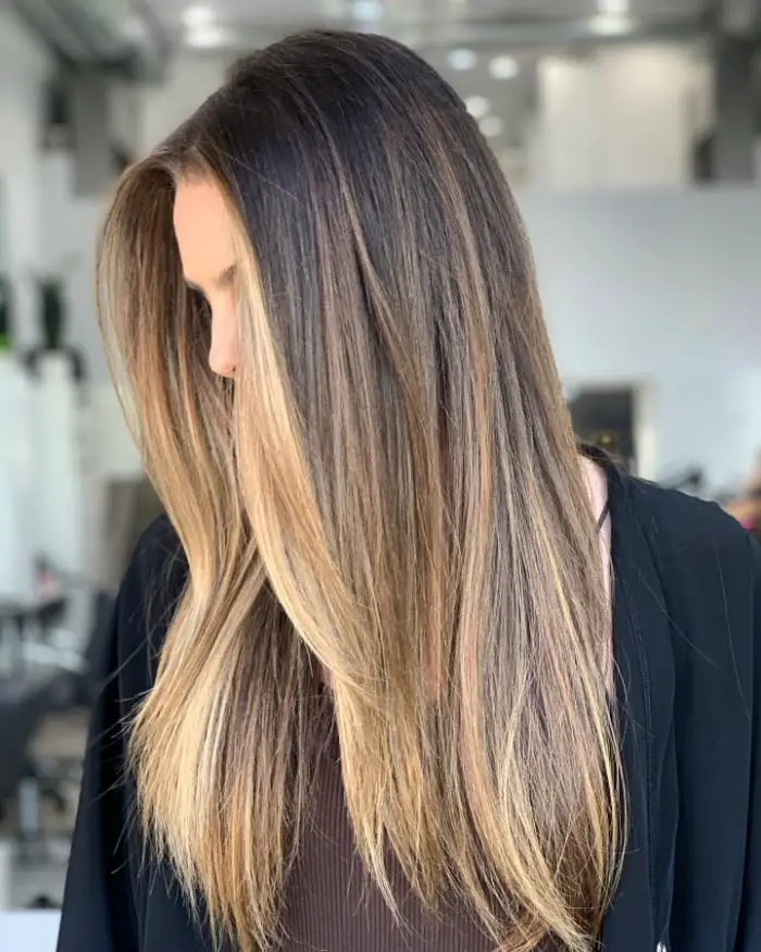 Mid-Back Length With Caramel Balayage Mid-Back Length With Caramel Balayage — Simple Balayage Highlights