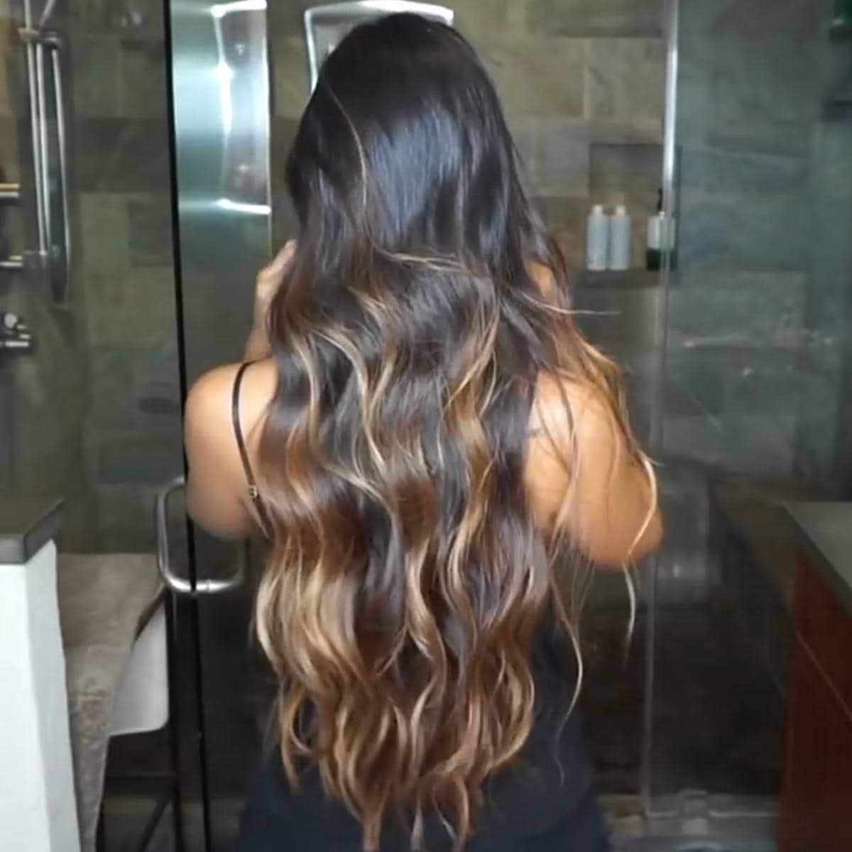 Mid-Back Length Dark Brown With Warm Balayage Mid-Back Length Dark Brown With Warm Balayage — Simple Balayage Highlights