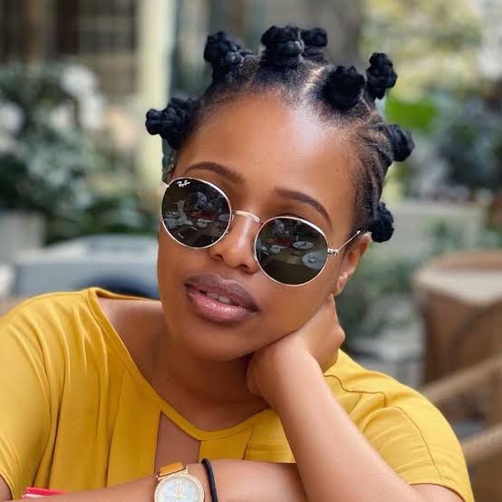 Bantu Knots with Yellow Top and Round Sunglasses Bantu Knots with Yellow Top and Round Sunglasses — Simple Bantu Knots