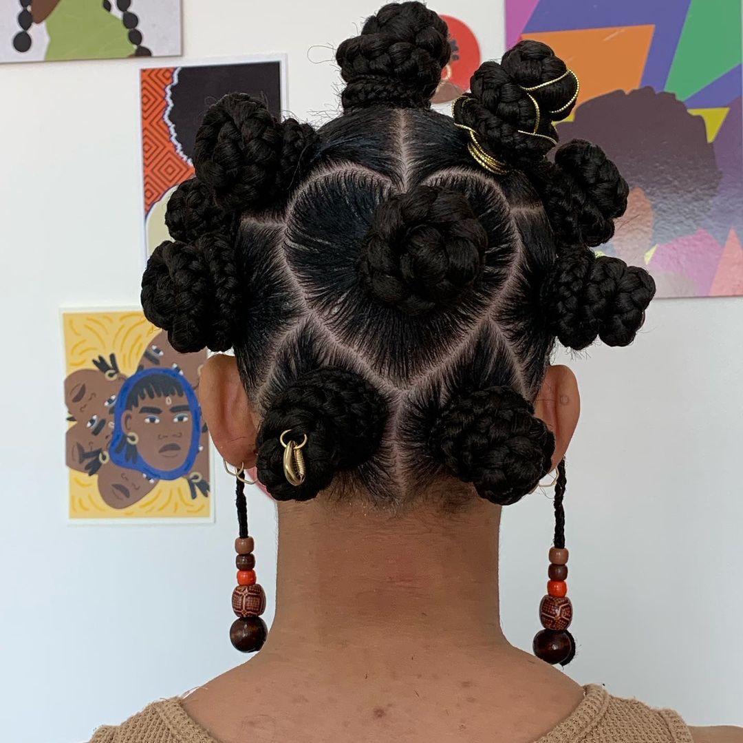 Bantu Knots in a Heart Shape with Tan Knit Top Bantu Knots in a Heart Shape with Tan Knit Top — Simple Bantu Knots