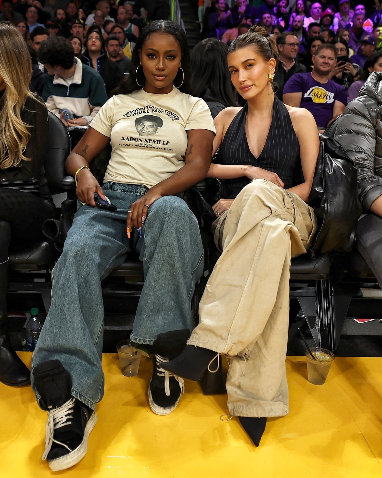 Wide Leg Jeans with Graphic Tee and Sneakers Wide Leg Jeans with Graphic Tee and Sneakers — Simple Basketball Game Outfits