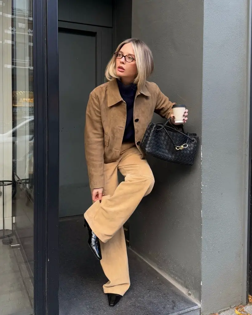 Beige Corduroy Wide-Leg Trousers with Turtleneck, Close-Up Take Beige Corduroy Wide-Leg Trousers with Turtleneck, Close-Up Take — Simple Beige Pants Outfits