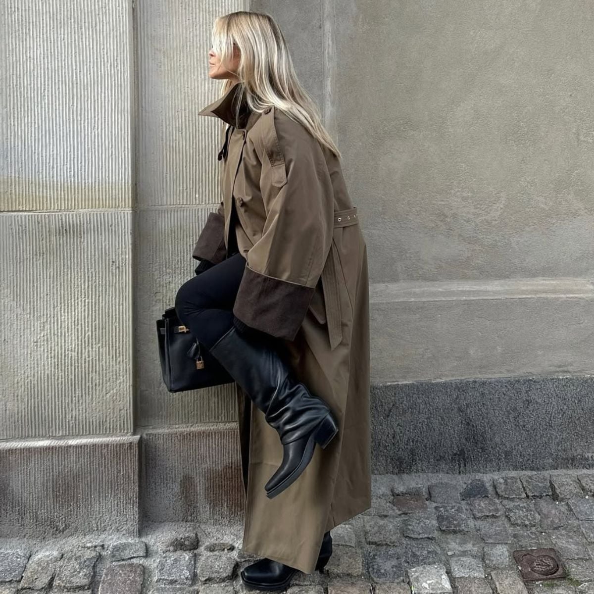 Knee-High Boots Olive Coat and Black Leggings Knee-High Boots Olive Coat and Black Leggings — Simple Black Boots Outfit