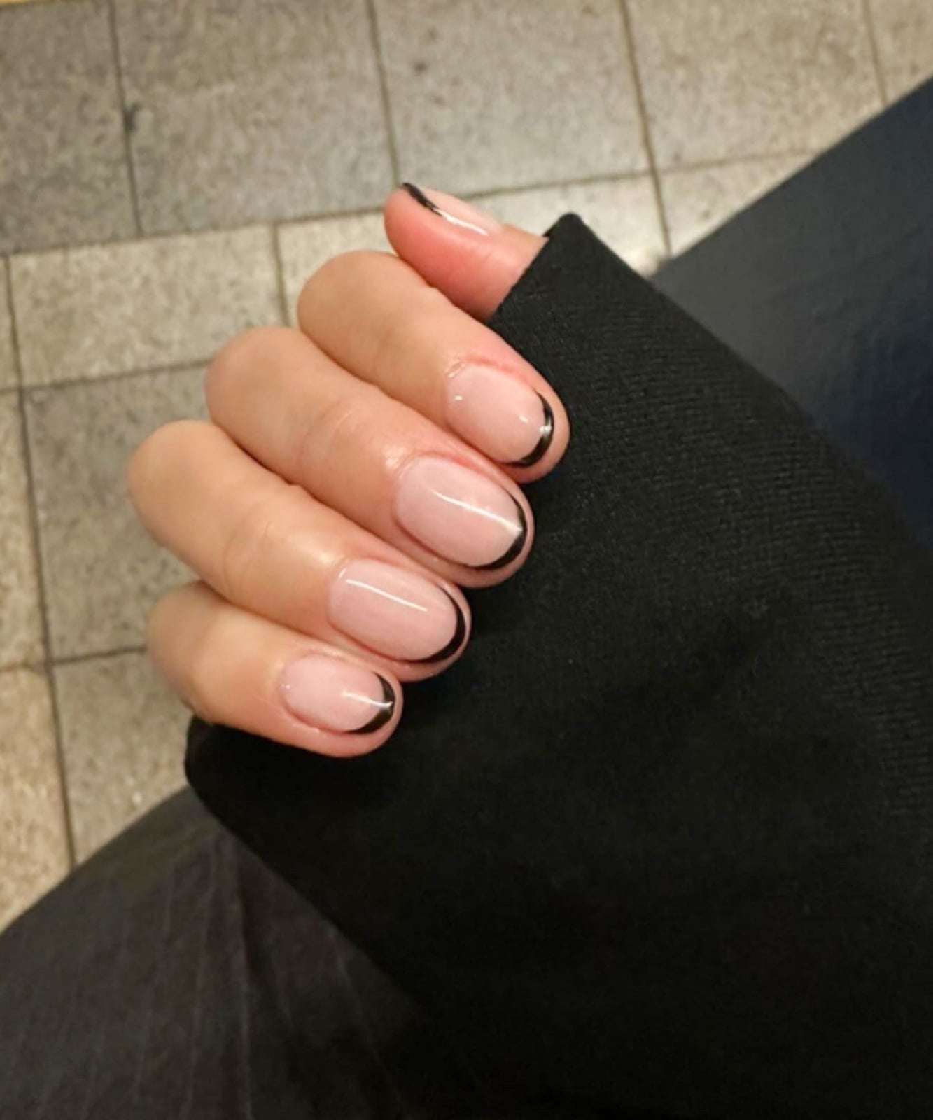 Short Square Micro Black French Tips Short Square Micro Black French Tips — Simple Black French Nails
