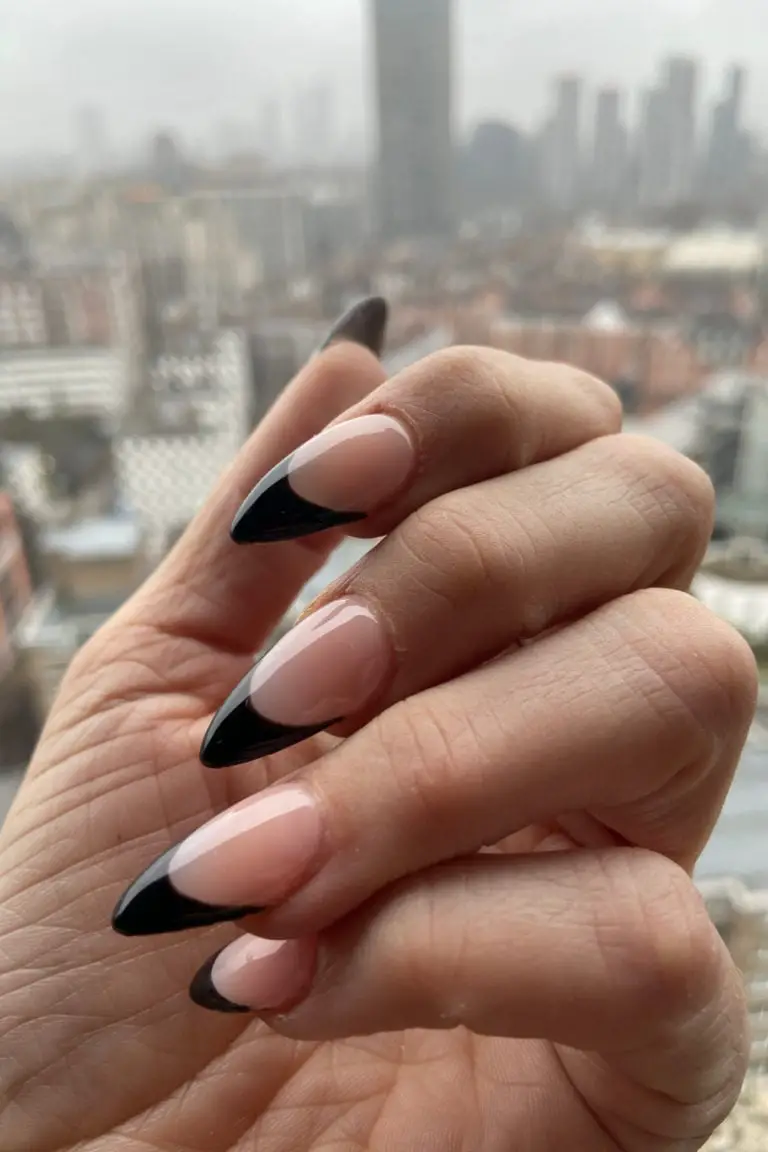 Elegant Black French Tip Medium Almond Nails With Sheer Nude Base Elegant Black French Tip Medium Almond Nails With Sheer Nude Base — Simple Black French Tip Nails
