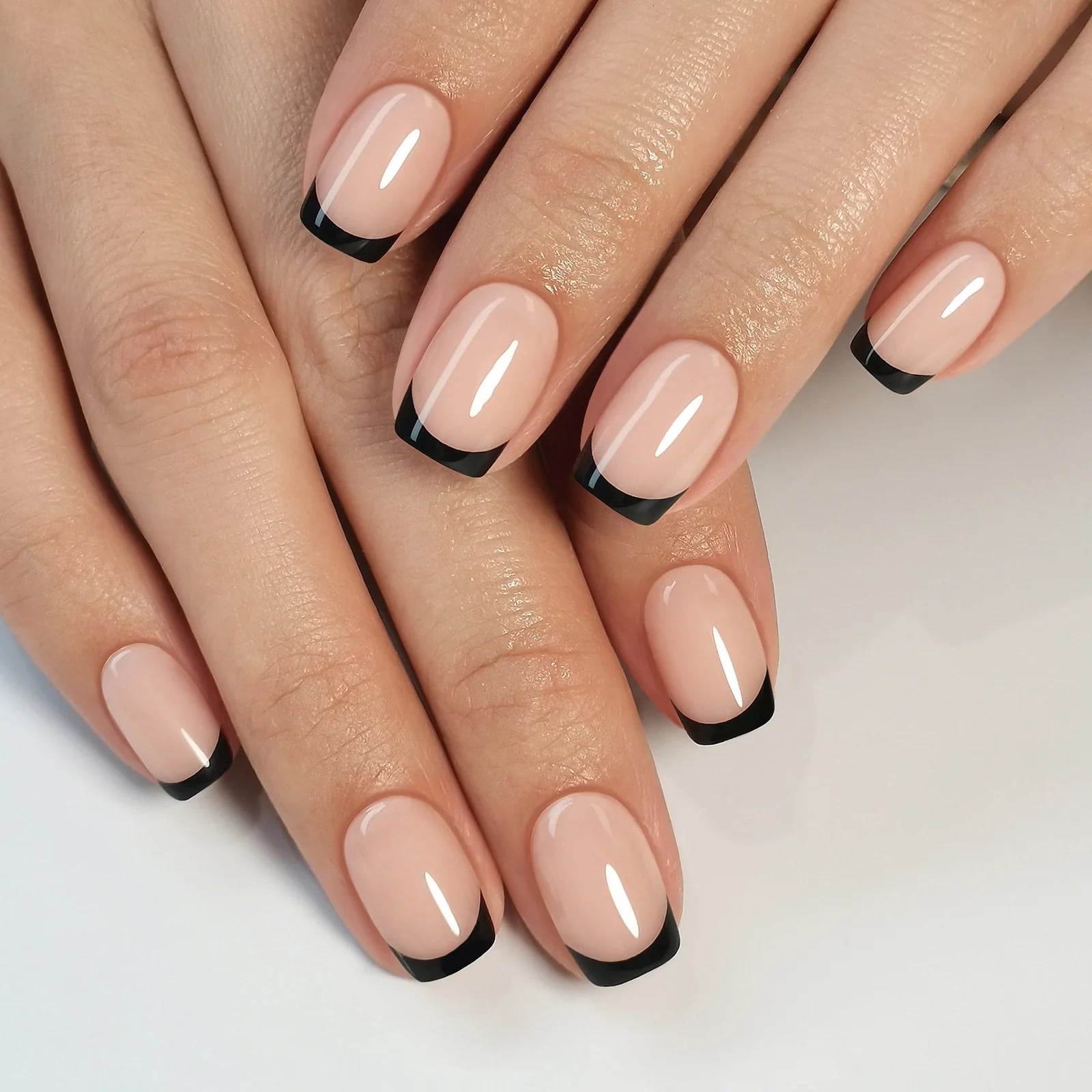 Chic Black French Tip Press-On Nails Chic Black French Tip Press-On Nails — Simple Black French Tip Nails