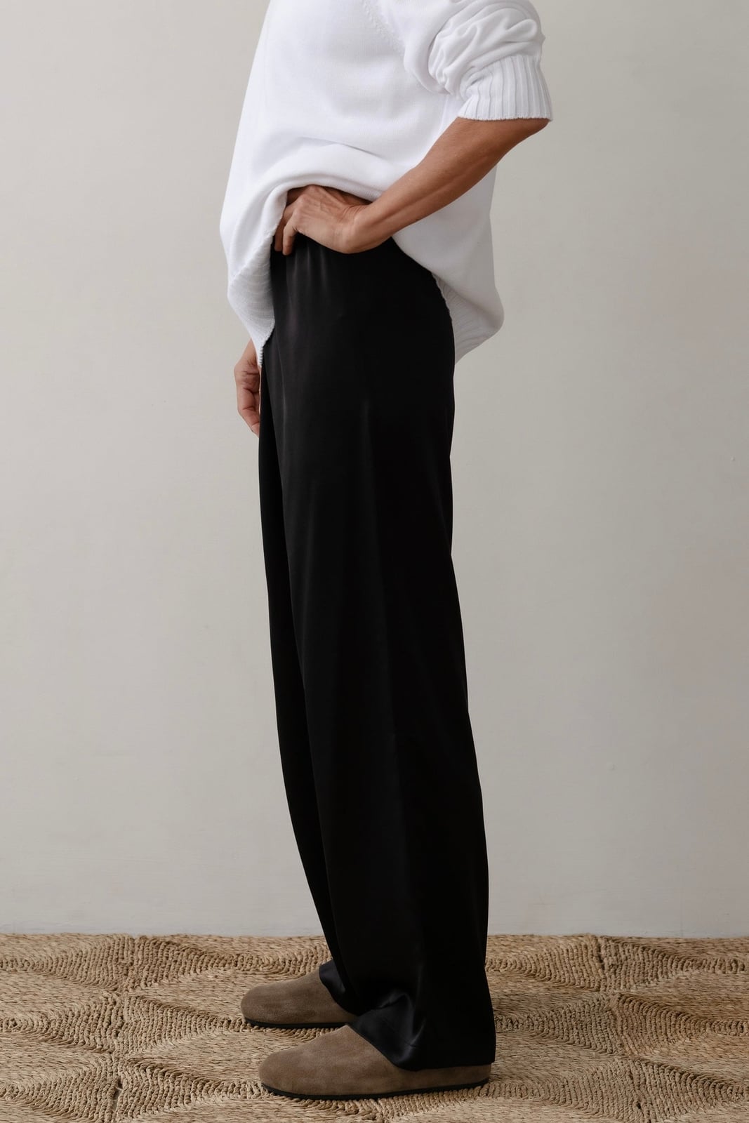 Black Silk Wide Leg Pants With Sweater Black Silk Wide Leg Pants With Sweater — Simple Black Pants Outfits