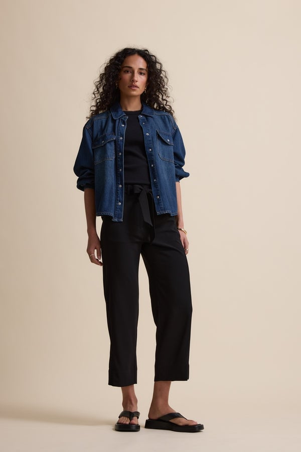 Black Tie Waist Pants With Denim Shirt Black Tie Waist Pants With Denim Shirt — Simple Black Pants Outfits