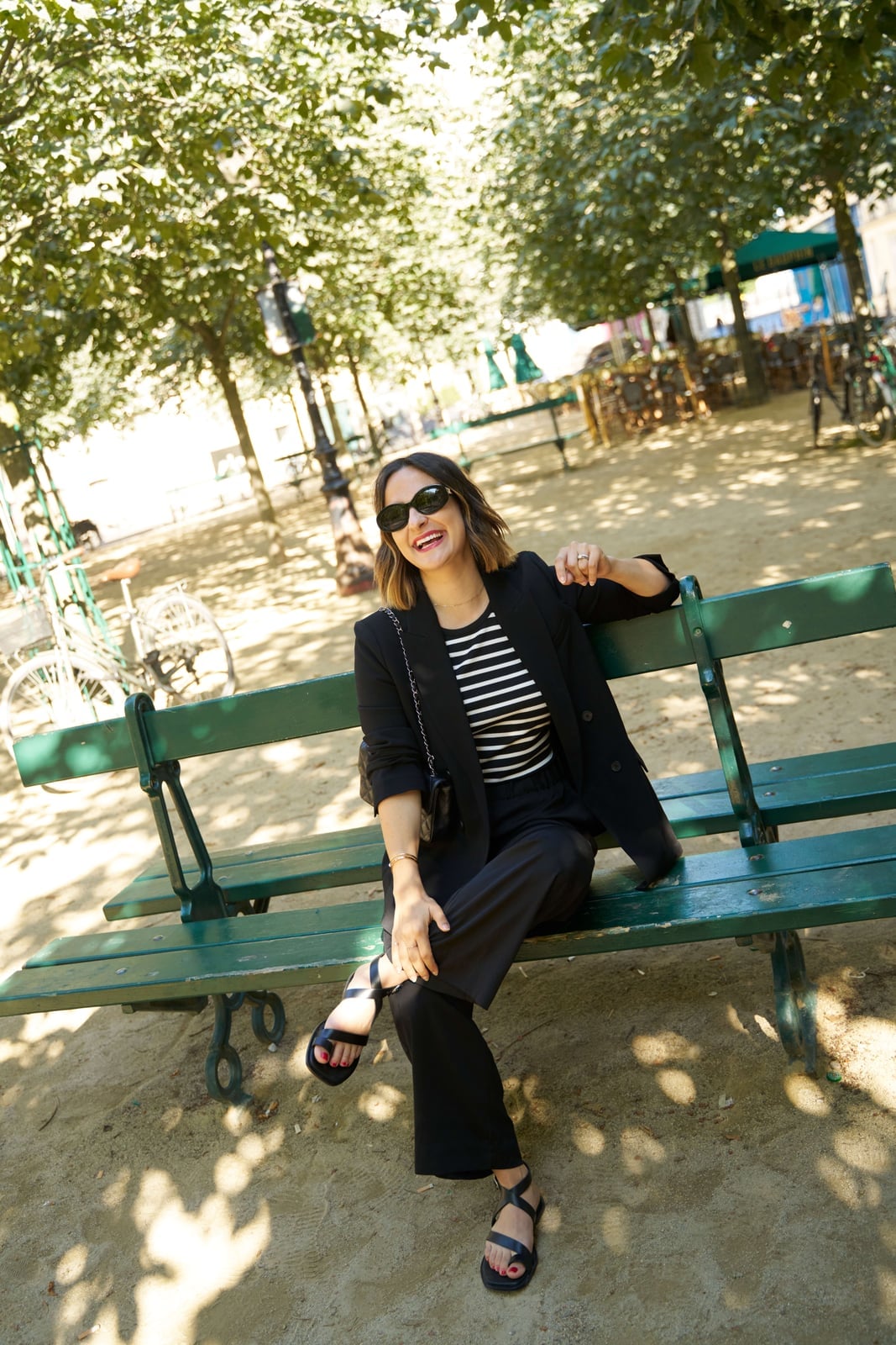 Black Straight Leg Pants With Striped T-Shirt and Linen-Like Trousers Black Straight Leg Pants With Striped T-Shirt and Linen-Like Trousers — Simple Black Pants Outfits