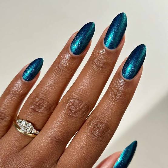 Deep Teal Blue Chrome Medium Almond Nails With Full Color Coverage — Simple Blue Chrome Nails