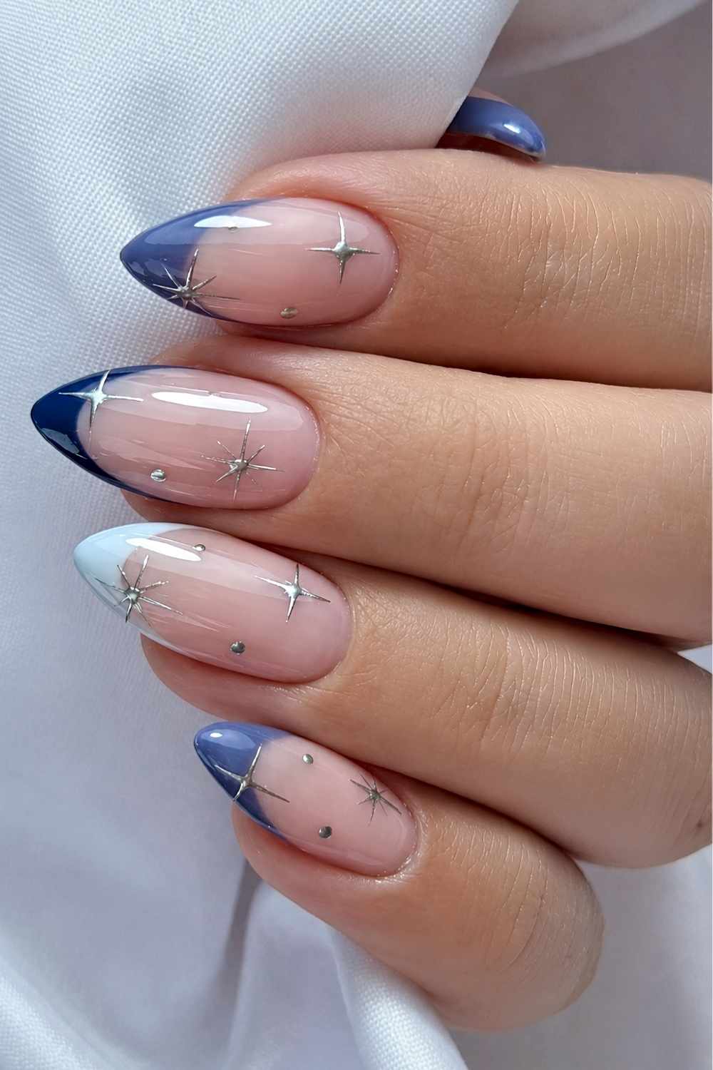 Navy and Light Blue Gradient French Tips With Stars Navy and Light Blue Gradient French Tips With Stars — Simple Blue French Tip Nails