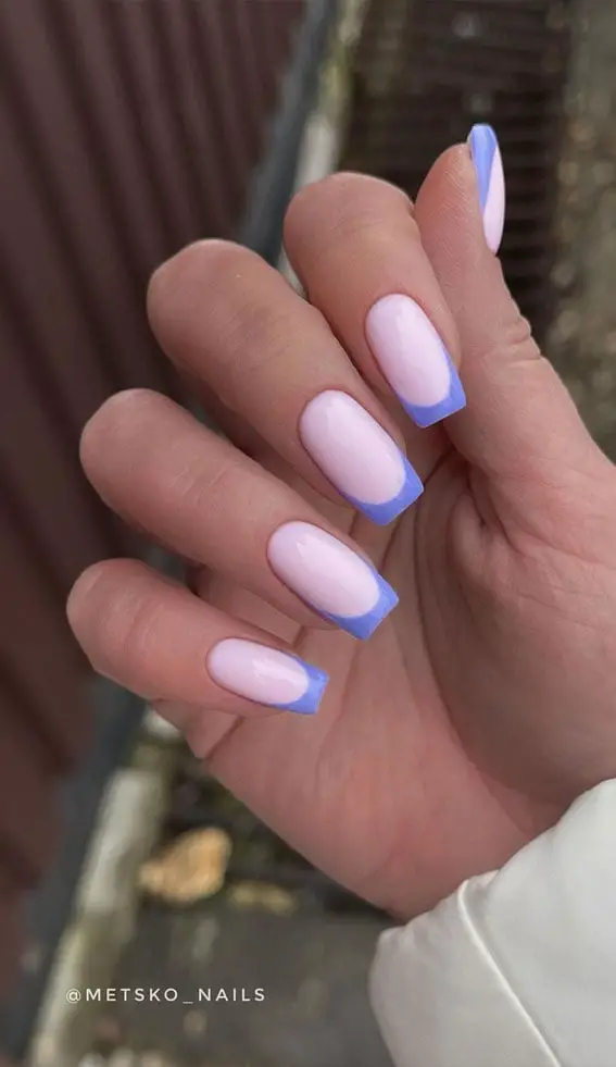 Light Blue French Tip Soft Square Medium Nails, глянцевый Light Blue French Tip Soft Square Medium Nails, глянцевый — Simple Blue French Tip Nails