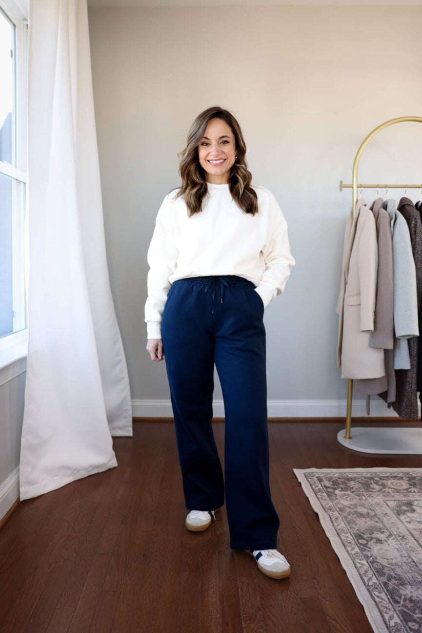 Navy Drawstring Trousers With A Cream Sweatshirt Navy Drawstring Trousers With A Cream Sweatshirt — Simple Blue Pants Outfits