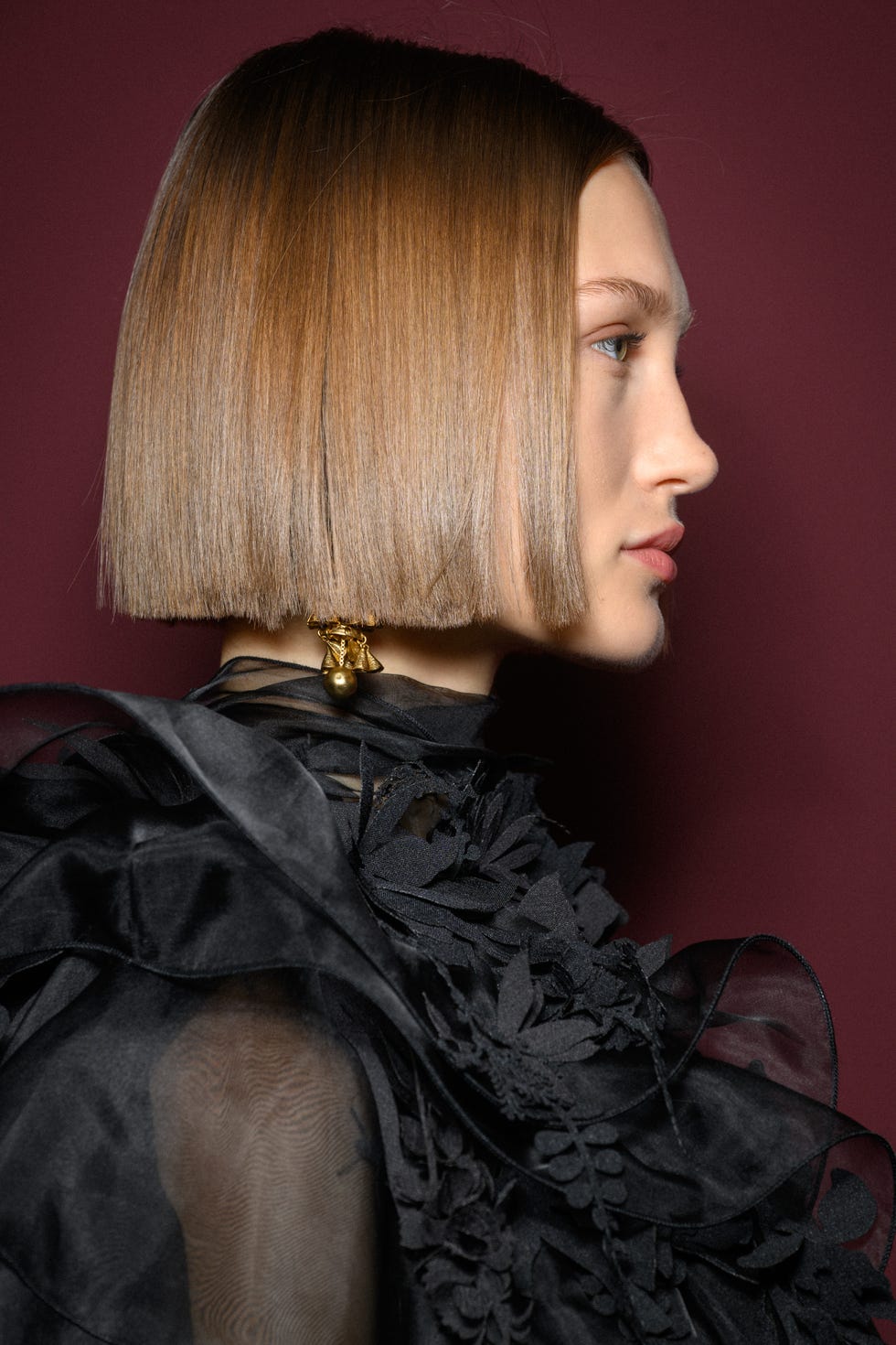 Why the blunt bob is the most polished way to go short right now