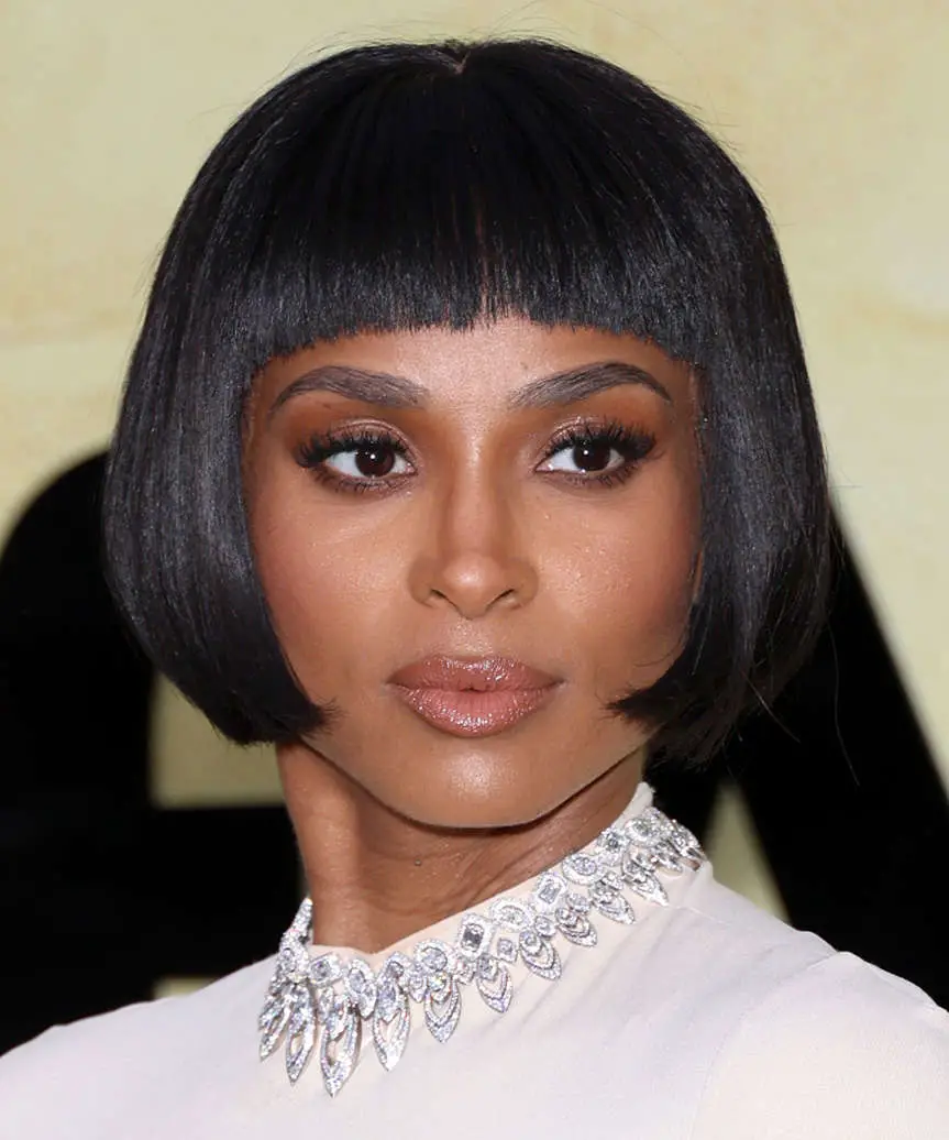 Black Blunt Bob With Blunt Bangs Black Blunt Bob With Blunt Bangs — Simple Bob Haircuts