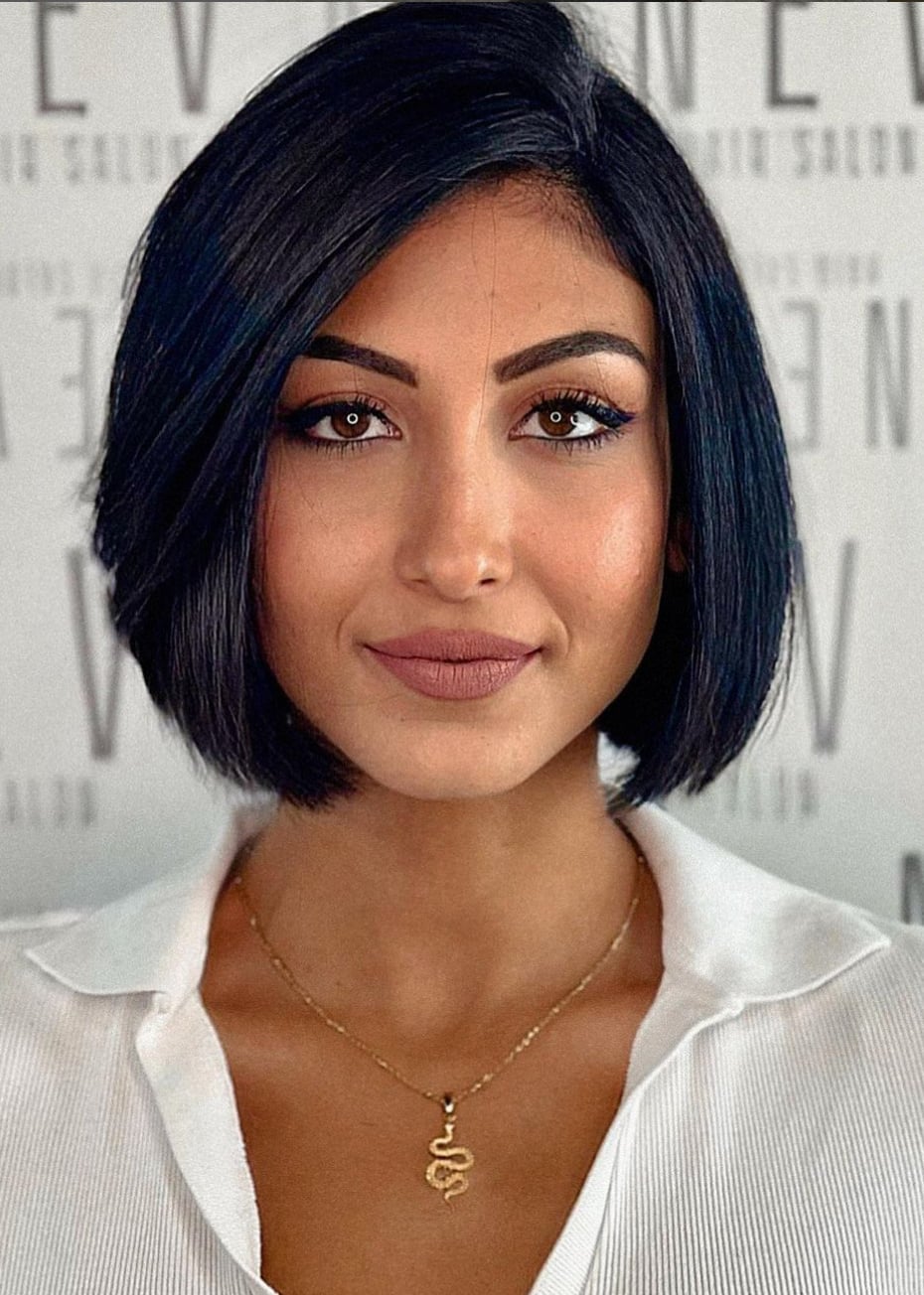 Black Bob Sharp Angle Side Part Black Bob Sharp Angle Side Part — Simple Bob Hairstyles