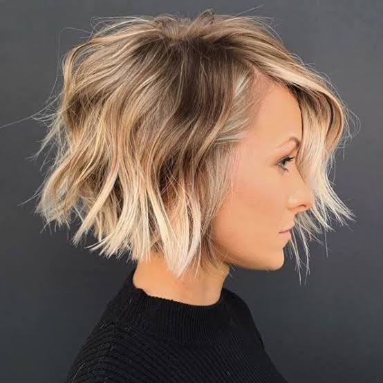 Tousled Chin Bob With Darker Roots — Simple Bob with Highlights