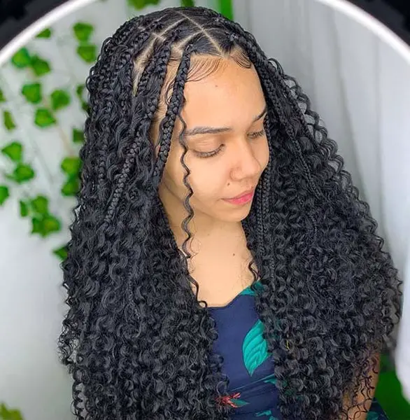 Shoulder Length Box Braids With Face-Framing Curls Shoulder Length Box Braids With Face-Framing Curls — Simple Boho Braids