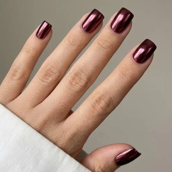 Deep Plum Brown Chrome Short Square Nails — Simple Brown Chrome Nails