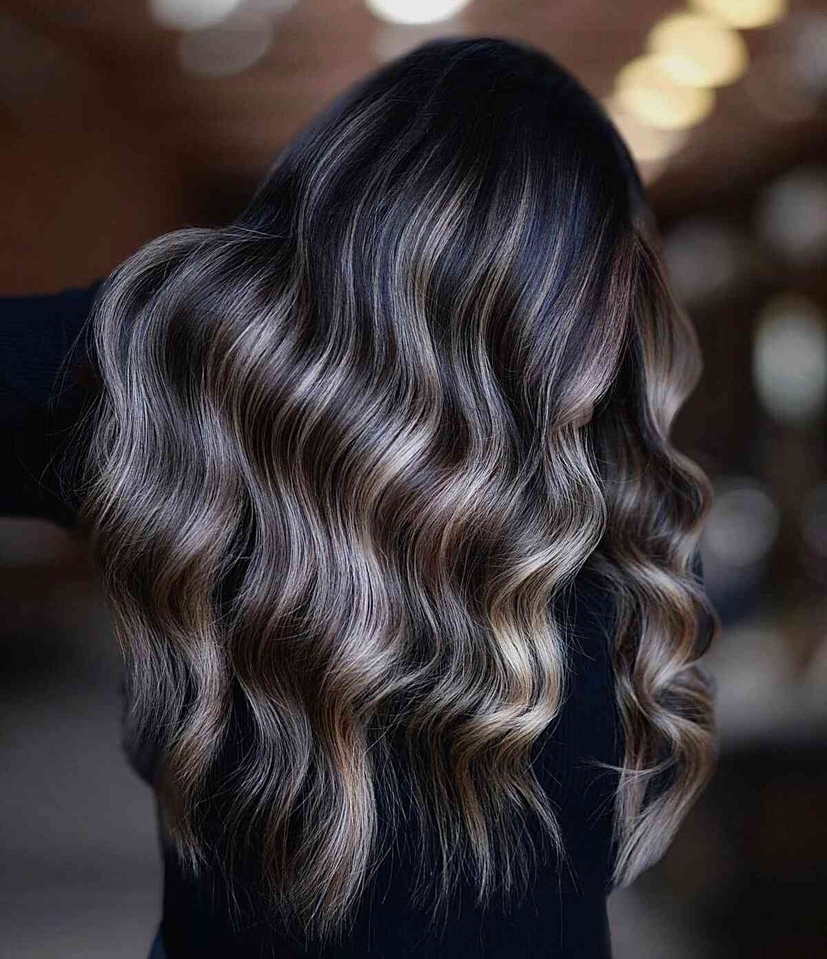 Mid-Back Dark Brown With Lived-In Lighter Brown Highlights, Wavy Mid-Back Dark Brown With Lived-In Lighter Brown Highlights, Wavy — Simple Brown Highlights
