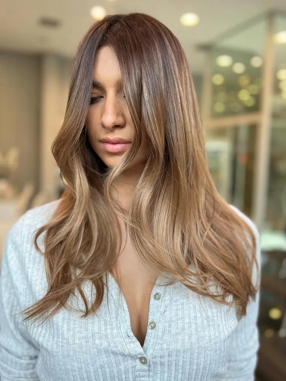 Mid-Back Light Brown With Subtle Lighter Highlights — Simple Brunette Highlights