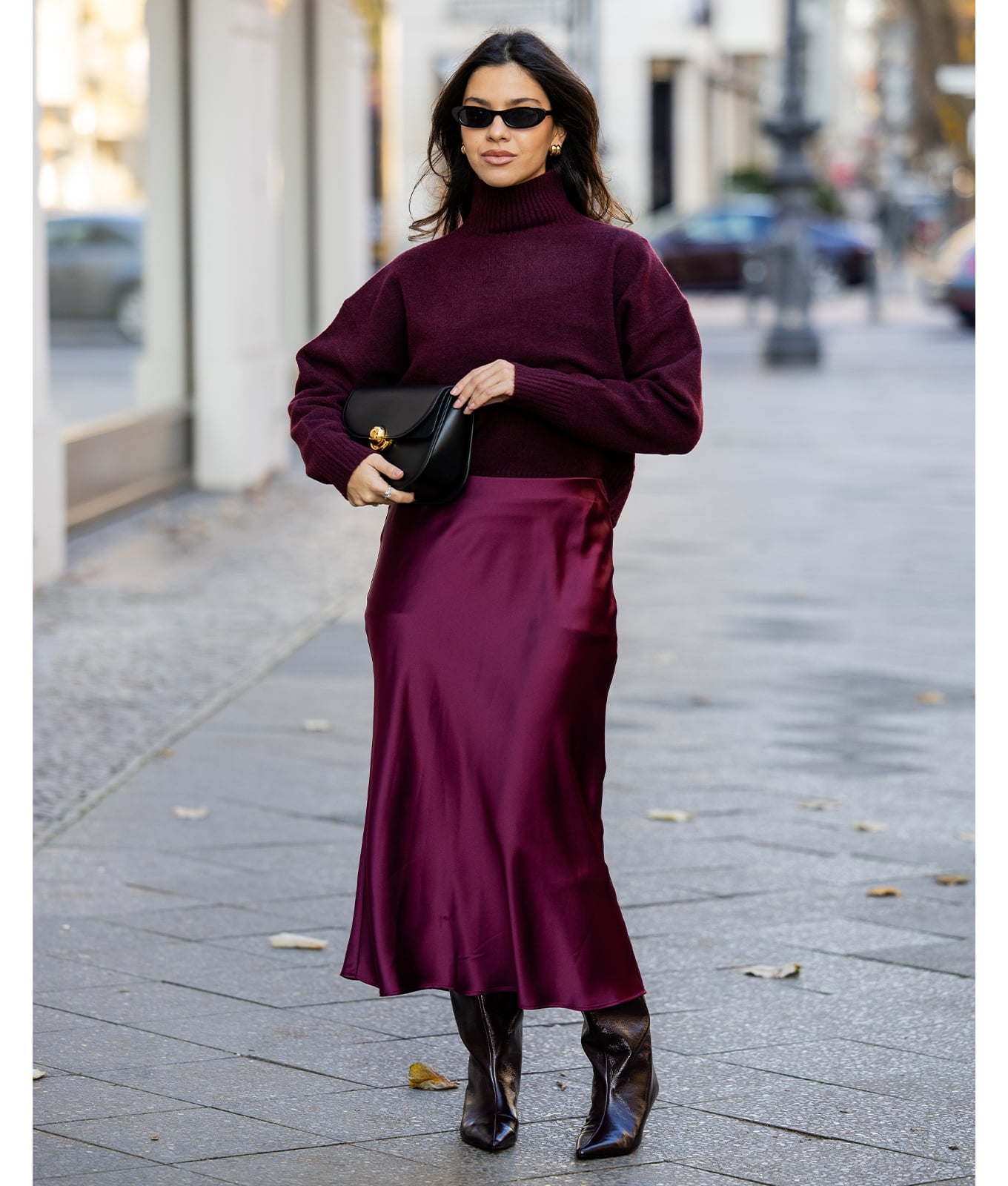Monochromatic Burgundy Knit and Satin Midi Skirt Monochromatic Burgundy Knit and Satin Midi Skirt — Simple Burgundy Outfits for Women