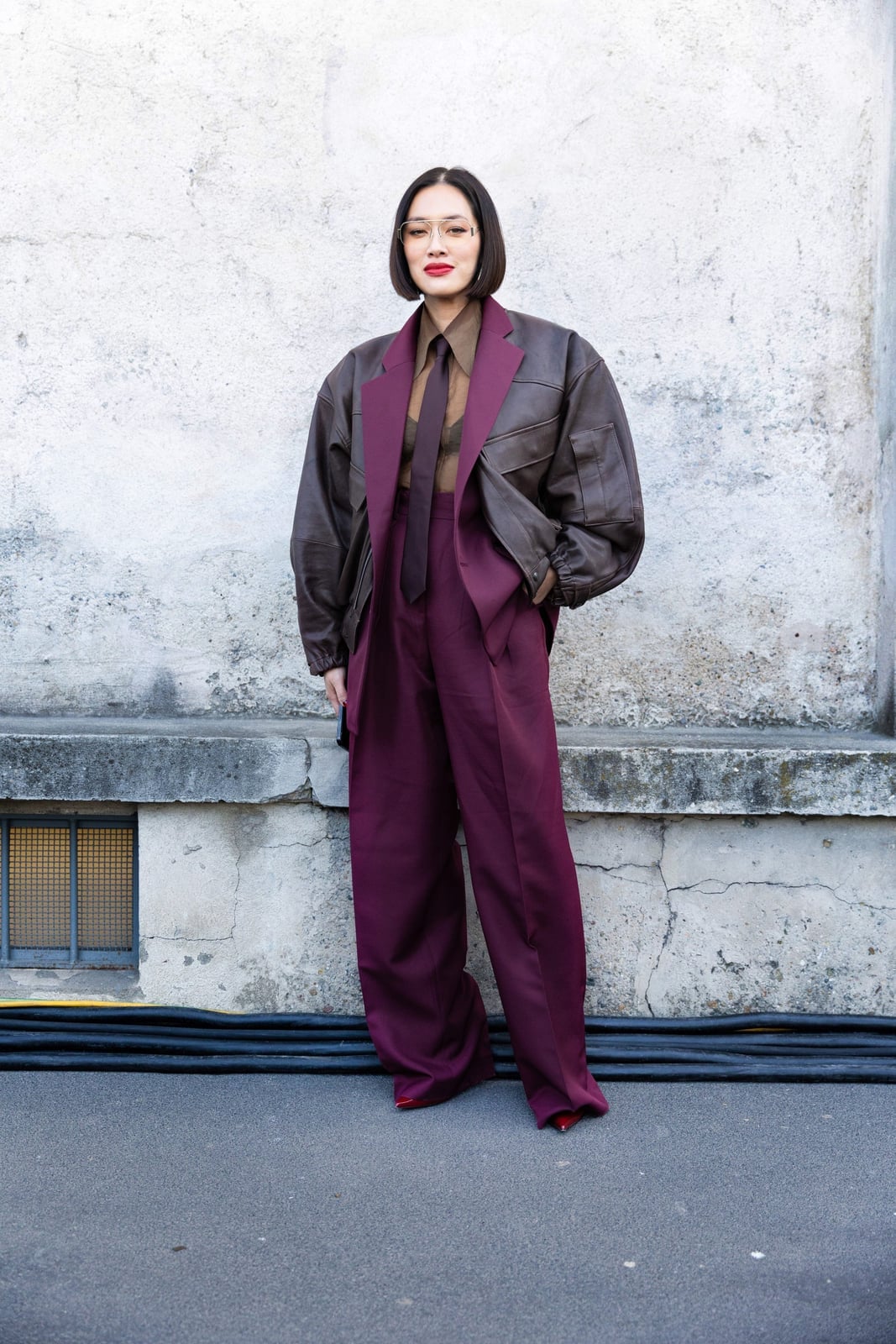 Burgundy Trousers with Leather Bomber Jacket Burgundy Trousers with Leather Bomber Jacket — Simple Burgundy Outfits for Women