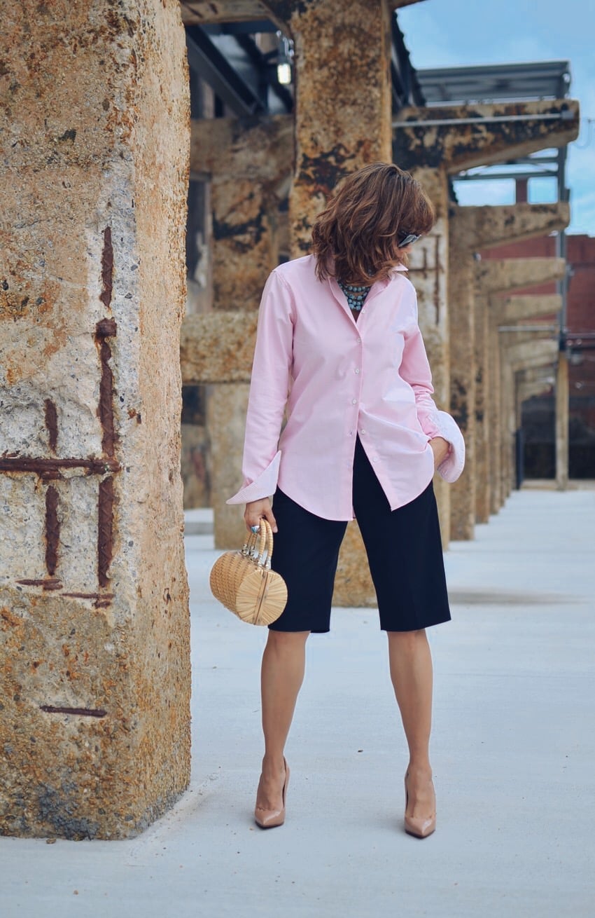 Pink Shirt with Navy Culottes and Nude Heels, Close-Up Take Pink Shirt with Navy Culottes and Nude Heels, Close-Up Take — Simple Button Down Outfits