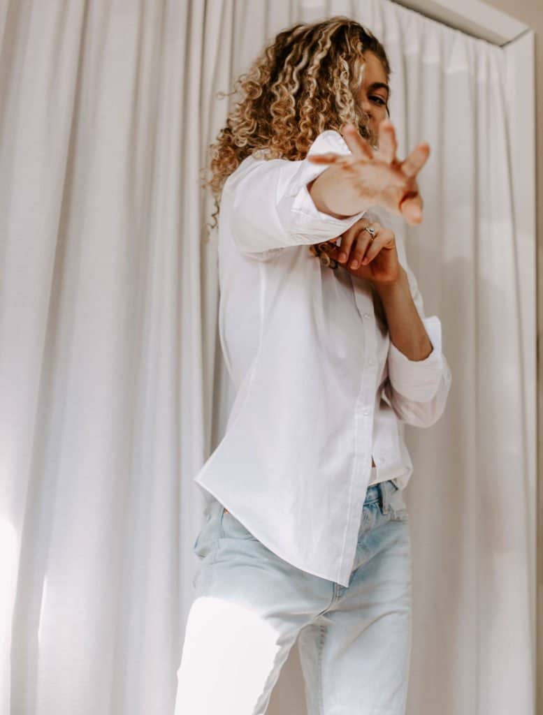 Denim Shirt Under Blazer with Denim Skirt and Scarf Denim Shirt Under Blazer with Denim Skirt and Scarf — Simple Button Down Outfits