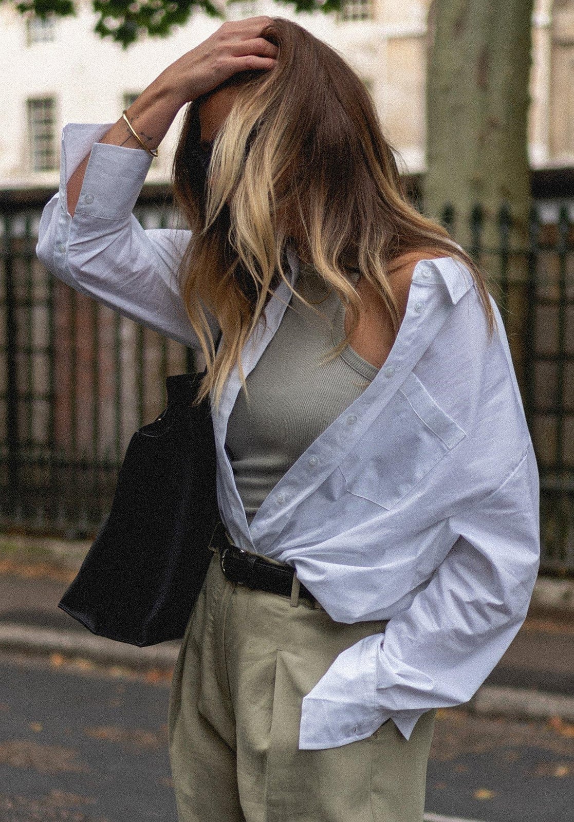 White Shirt Over Tank with Wide-Leg Pants and Black Belt White Shirt Over Tank with Wide-Leg Pants and Black Belt — Simple Button Down Outfits