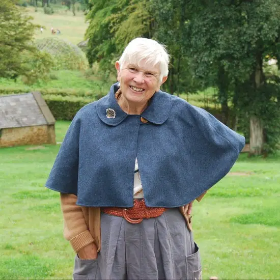 Casual Blue Wool Cape with Textured Layers Casual Blue Wool Cape with Textured Layers — Simple Cape Outfits