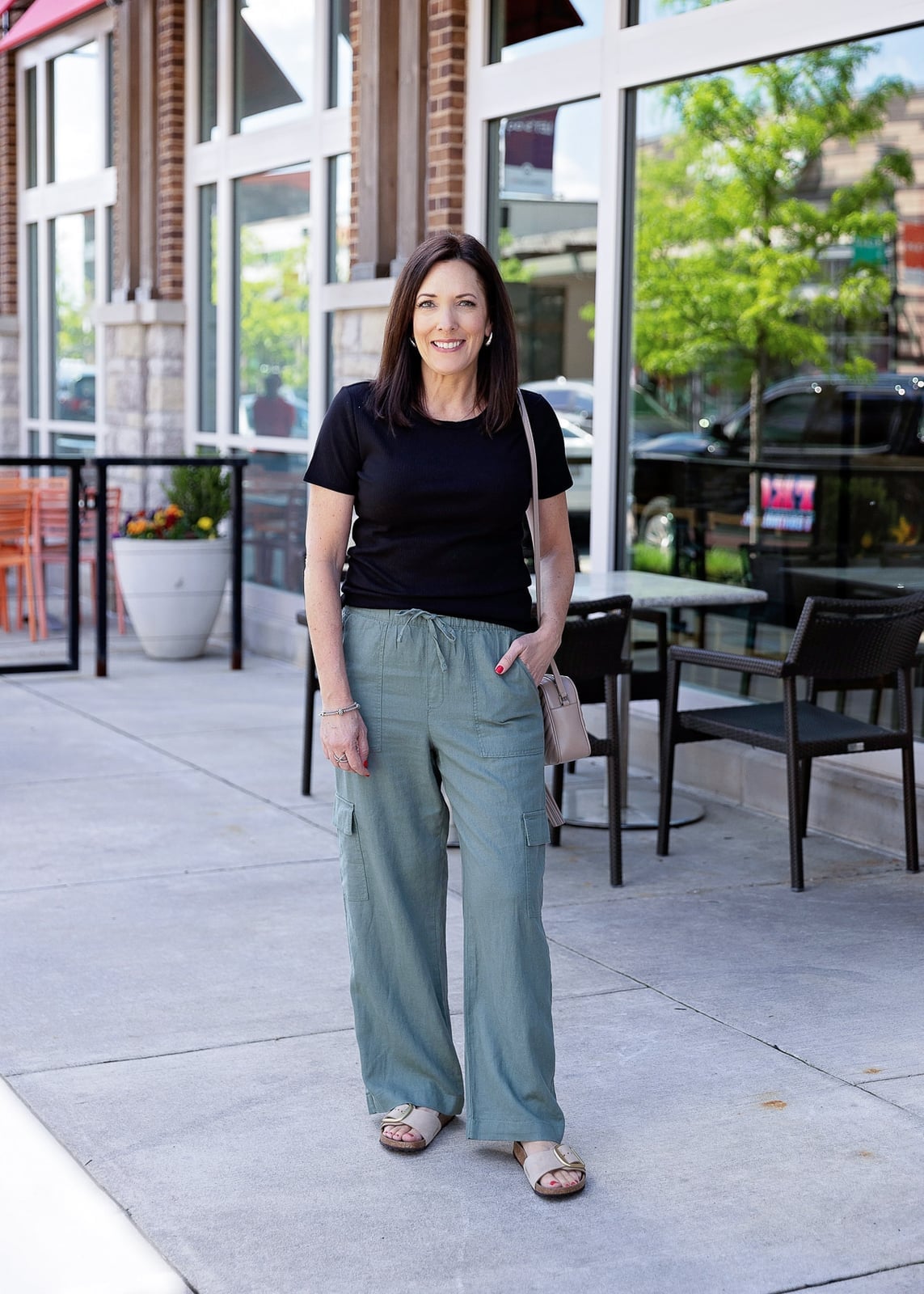 Sage Green Wide Leg Cargo Pants With Black, Office-Safe Version — Simple Cargo Pants Outfits