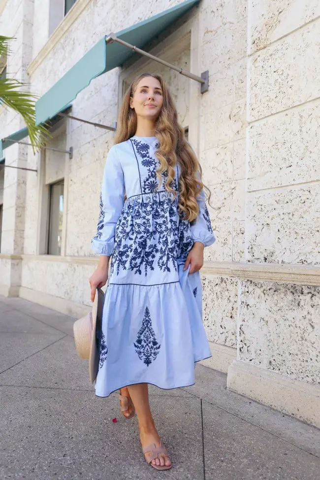 Embroidered Tiered Dress With Flat Sandals Embroidered Tiered Dress With Flat Sandals — Simple Casual Dresses Outfits