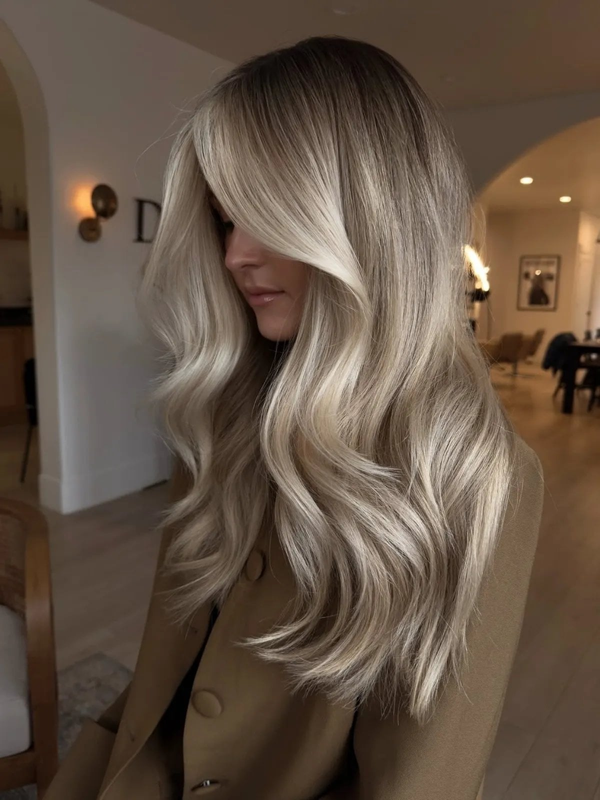 9 Champagne Blonde Hair Color Ideas | Wella Professionals NO