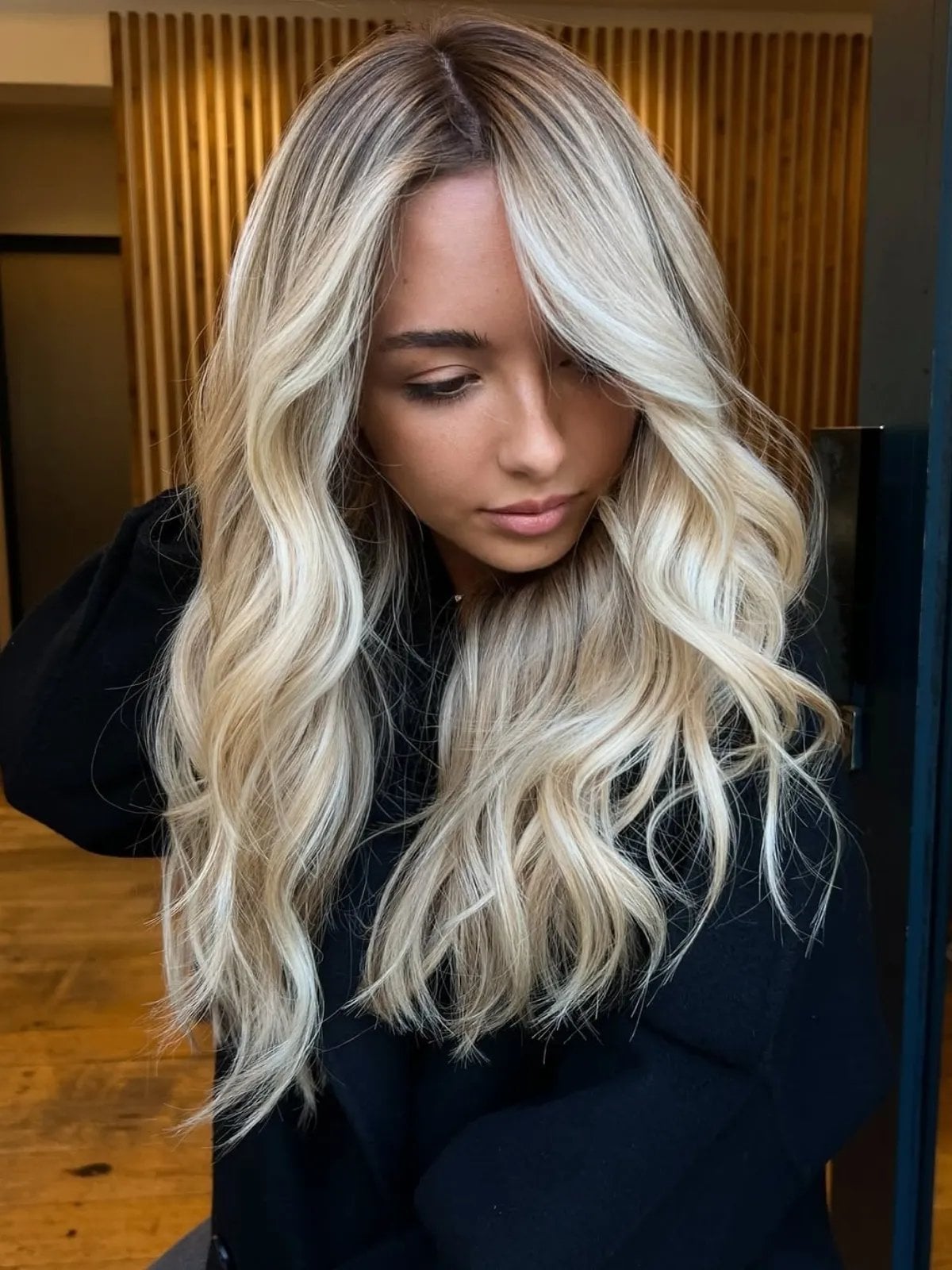 Mid-Back Delicate Champagne Blonde — Simple Champagne Blonde