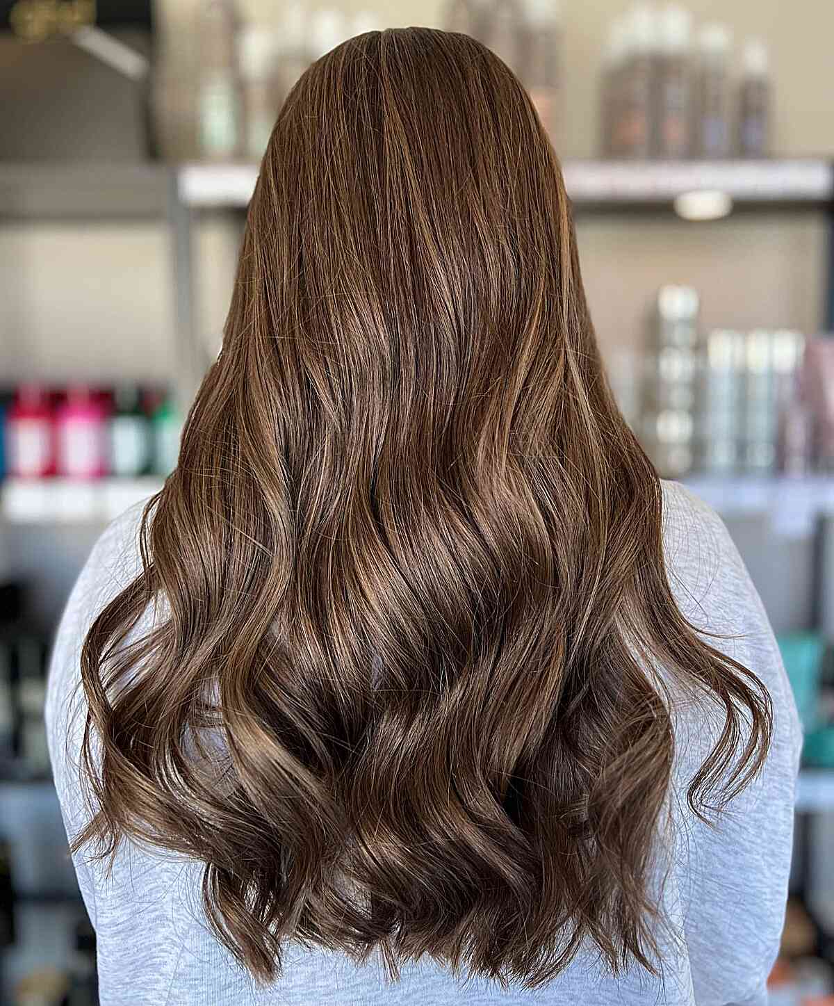Mid-Back Medium Brown With Lighter Brown Balayage, Wavy Mid-Back Medium Brown With Lighter Brown Balayage, Wavy — Simple Chocolate Balayage