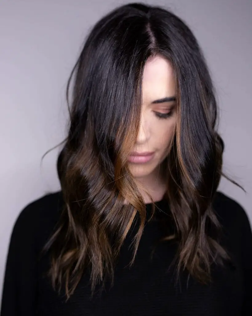 Collarbone Lob With Wispy Bangs Collarbone Lob With Wispy Bangs — Simple Chocolate Balayage
