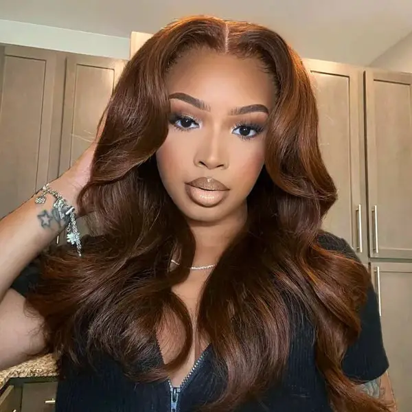 Rich Chocolate With Lighter Chocolate Gloss — Simple Chocolate Highlights