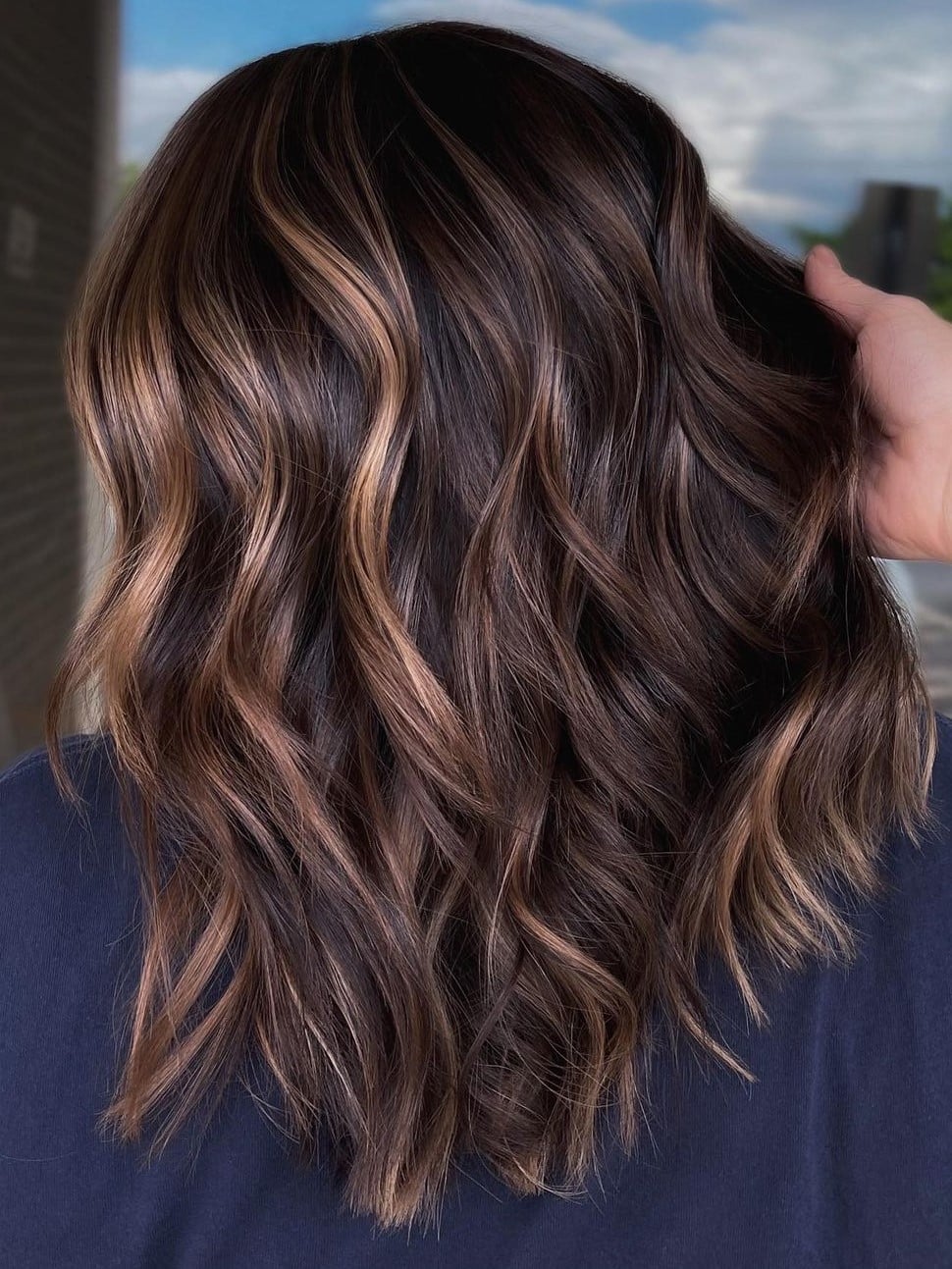 Dark Chocolate Collarbone With Highlights — Simple Chocolate Highlights