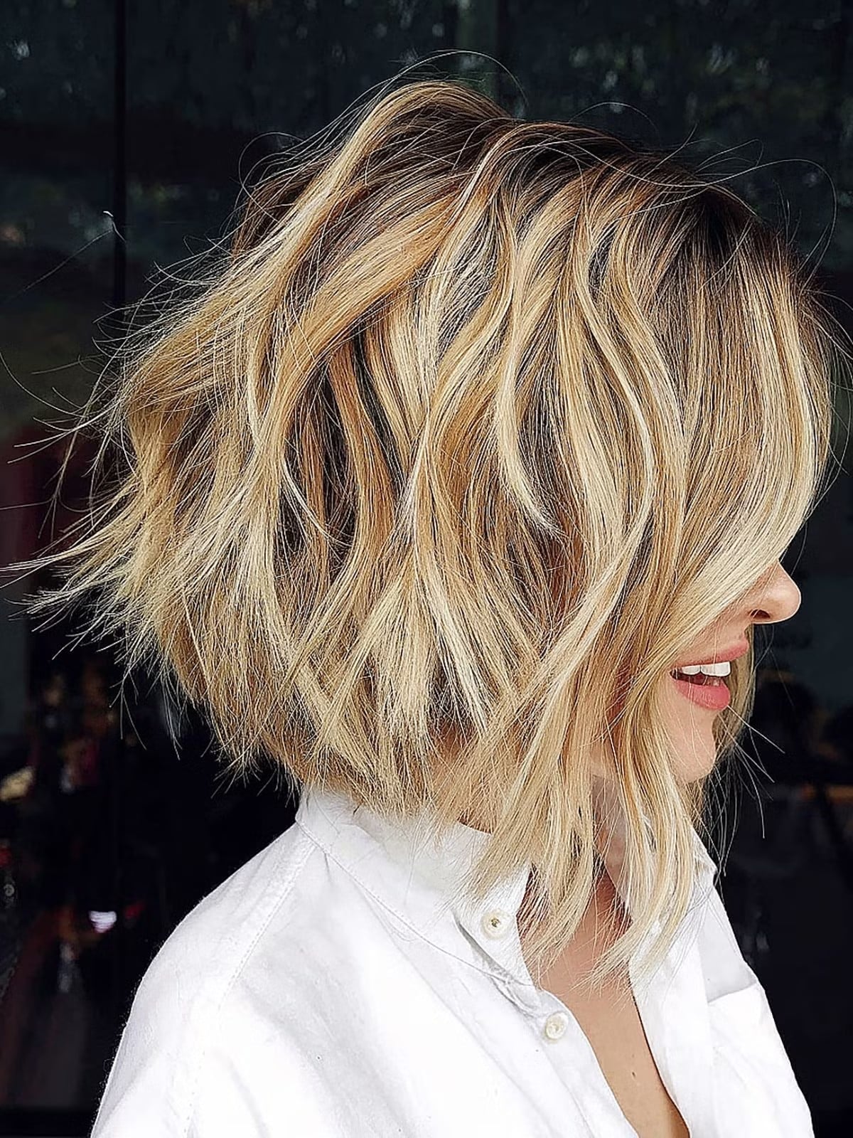 Collarbone Bob With Choppy Layers and Beach Waves Collarbone Bob With Choppy Layers and Beach Waves — Simple Choppy Bob Hairstyles