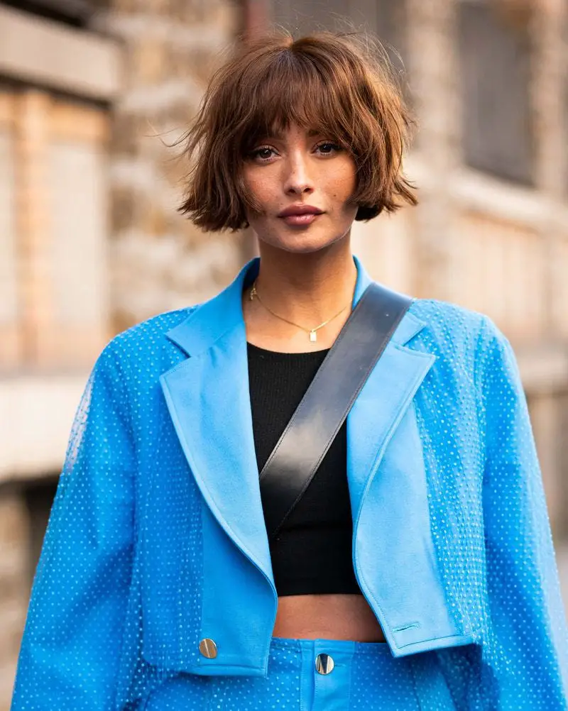 Chin Length Bob With Tousled Blowout and Dark Brown Color Chin Length Bob With Tousled Blowout and Dark Brown Color — Simple Choppy Bob Hairstyles