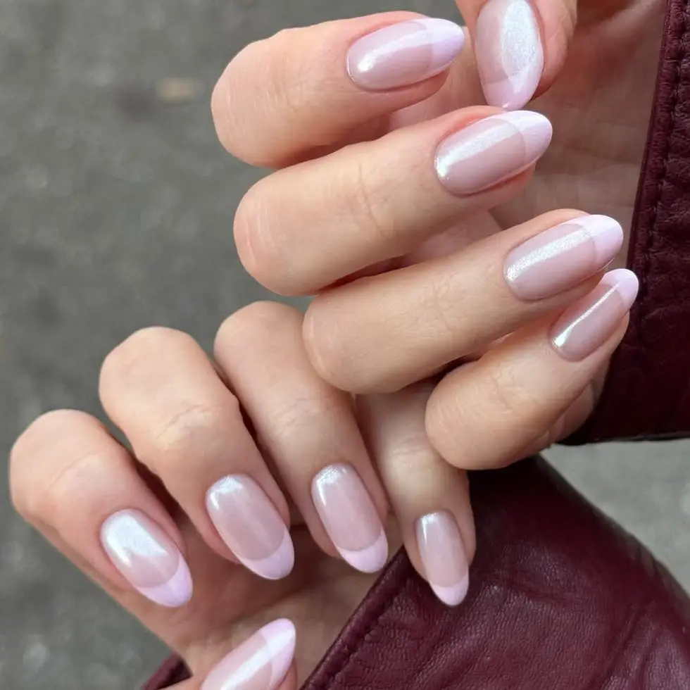 Oval Medium Nails With Lilac Chrome French Tips Oval Medium Nails With Lilac Chrome French Tips — Simple Chrome French Tip Nails
