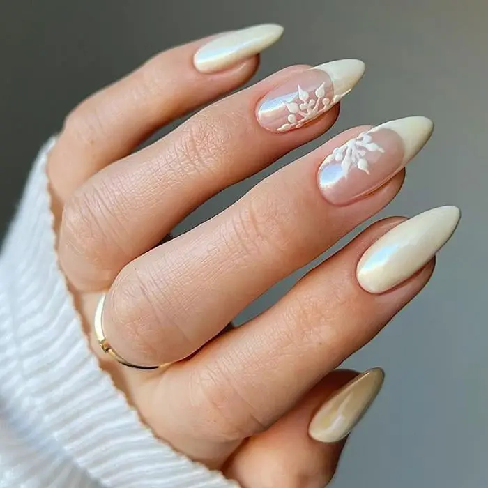 Almond Nails With Cream French Tips and White Floral Art Almond Nails With Cream French Tips and White Floral Art — Simple Chrome French Tip Nails