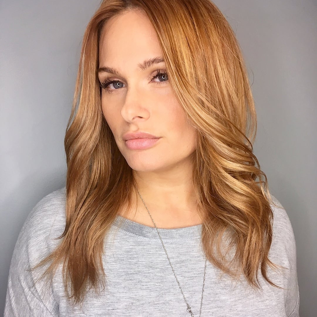 Shoulder Length Cinnamon With Blonde Highlights Shoulder Length Cinnamon With Blonde Highlights — Simple Cinnamon Hair Color