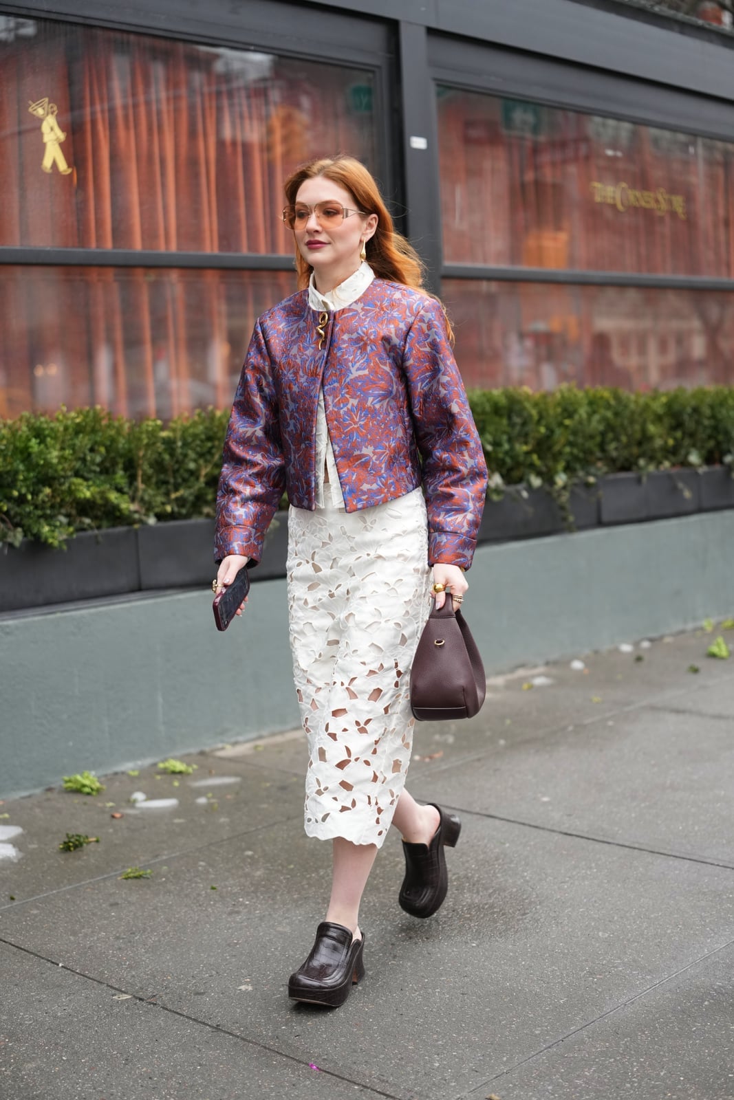 Patterned Brocade Jacket with Dark Brown Platform Clogs Patterned Brocade Jacket with Dark Brown Platform Clogs — Simple Clogs Outfits